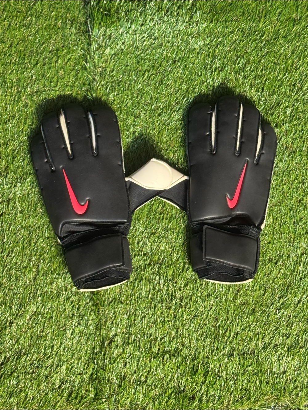 Nike Gunn Cut Player Edition GK Soccer Goalie Gloves Black Size 9 FB2105-010
